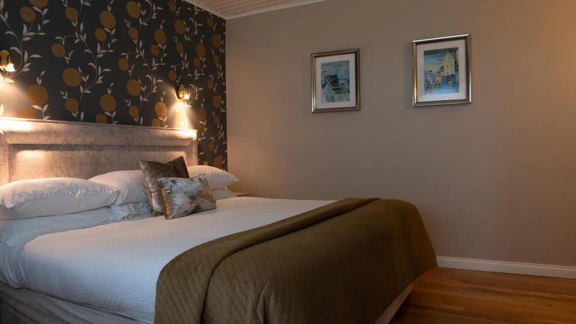 Guest house Adare Guesthouse Galway